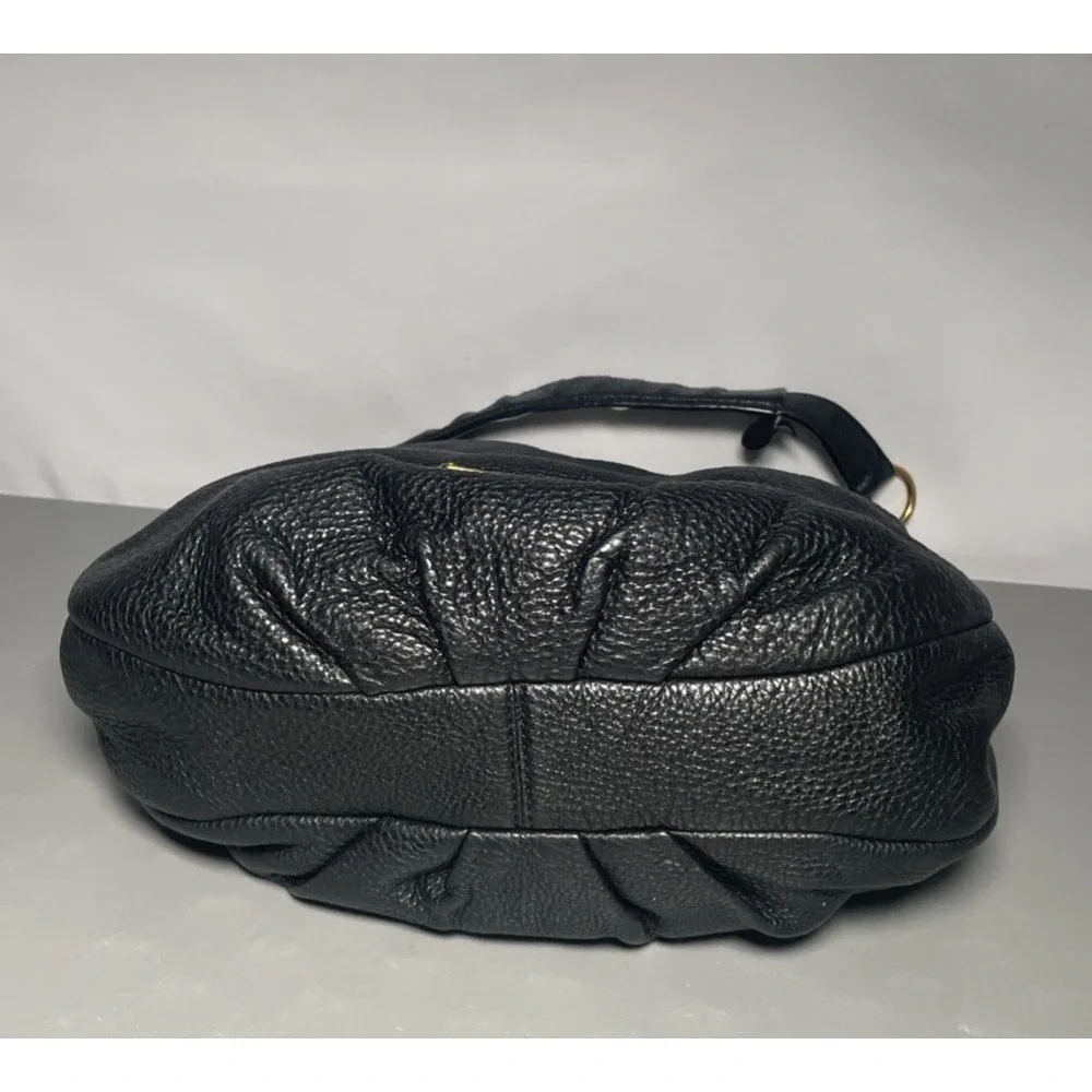MARC BY MARC JACOBS‎ PEBBLED LEATHER HOBO BAG